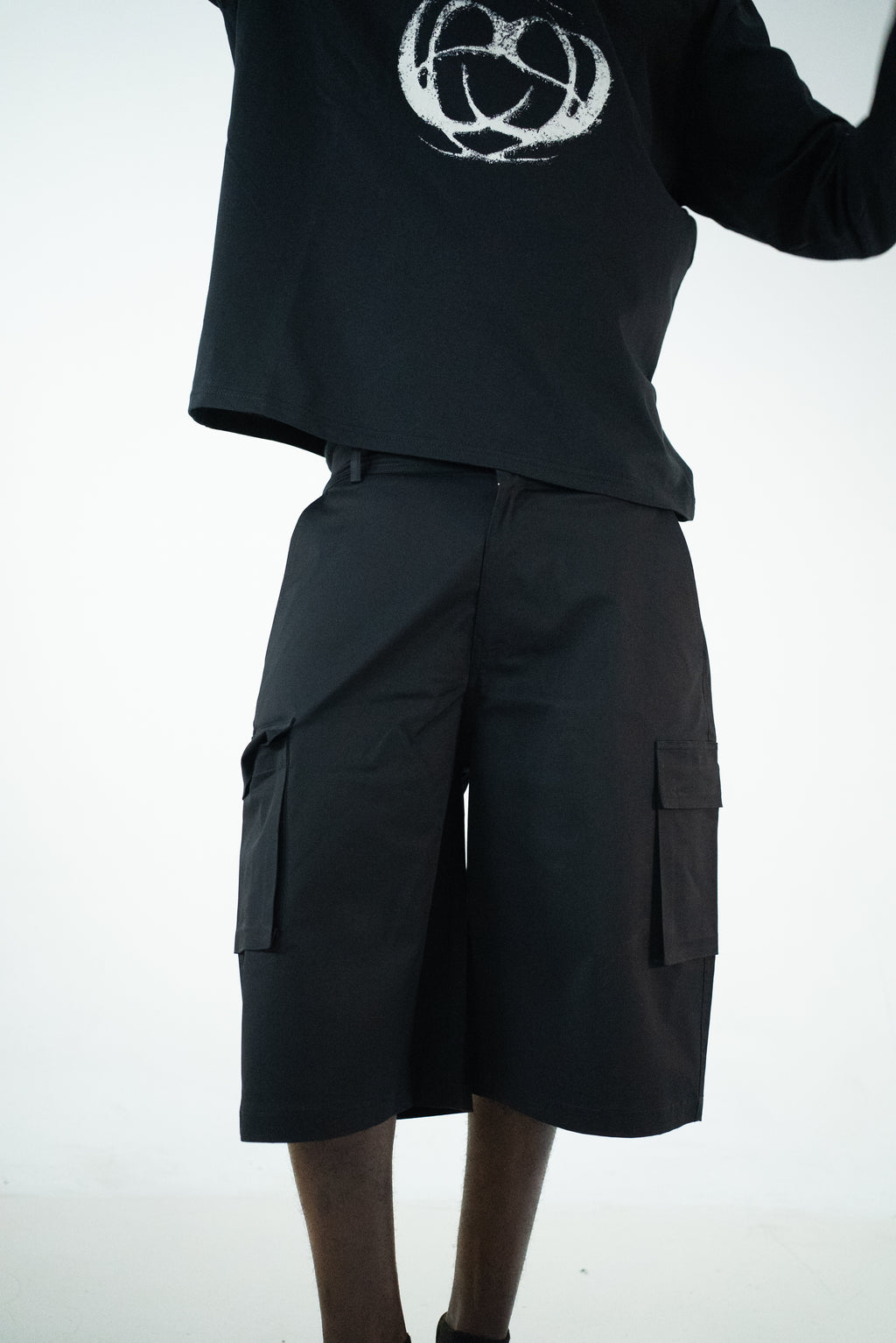 CARGO SHORTS BLACK