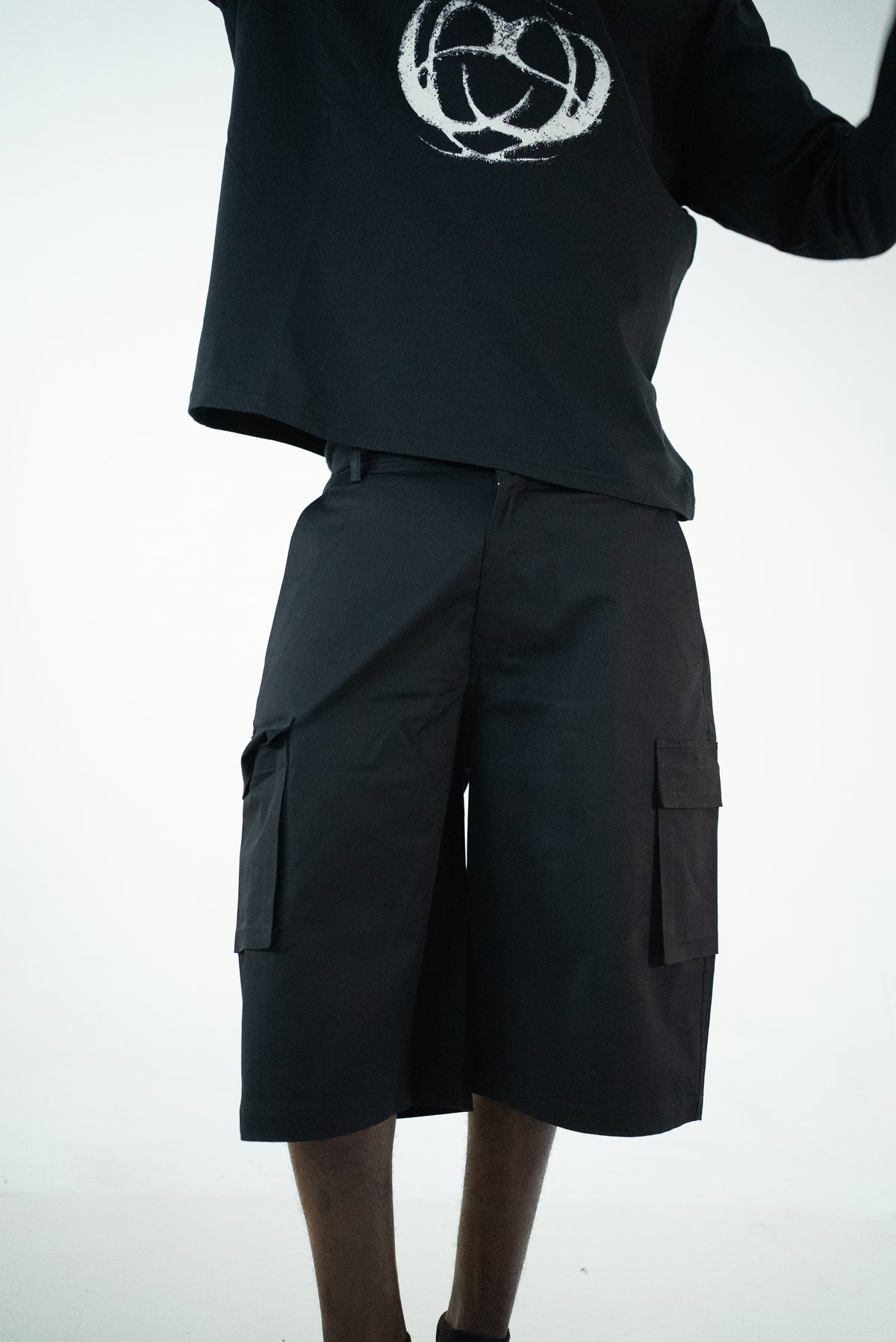 CARGO SHORTS BLACK