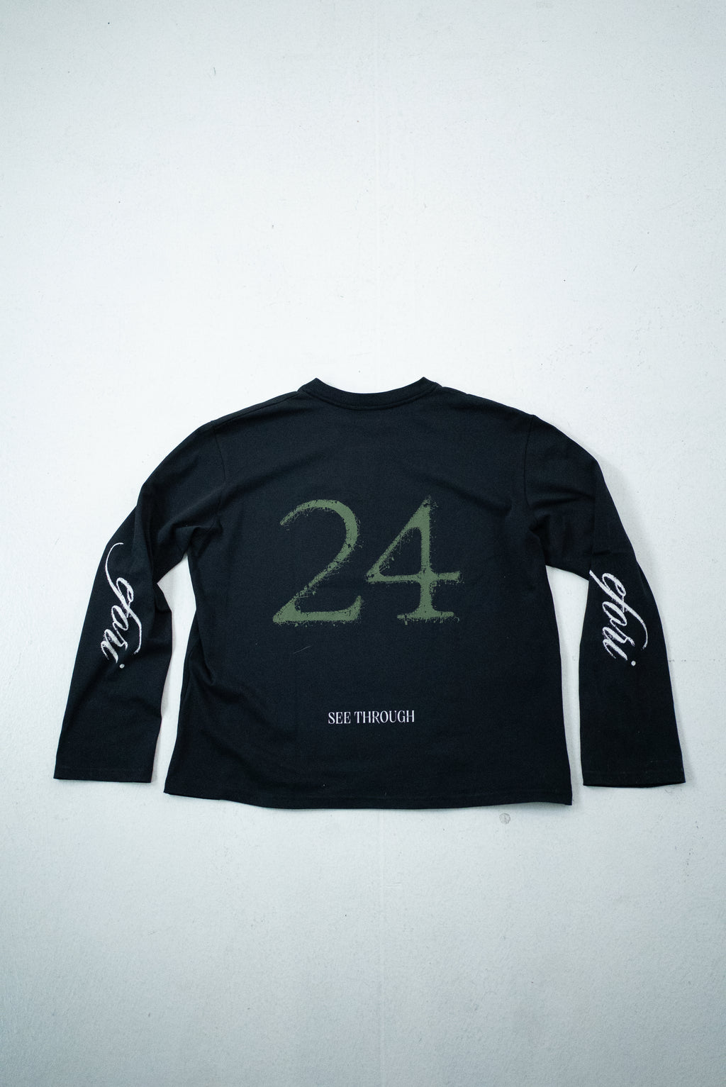 T-SHIRT LONG SLEEVE OVER BLACK