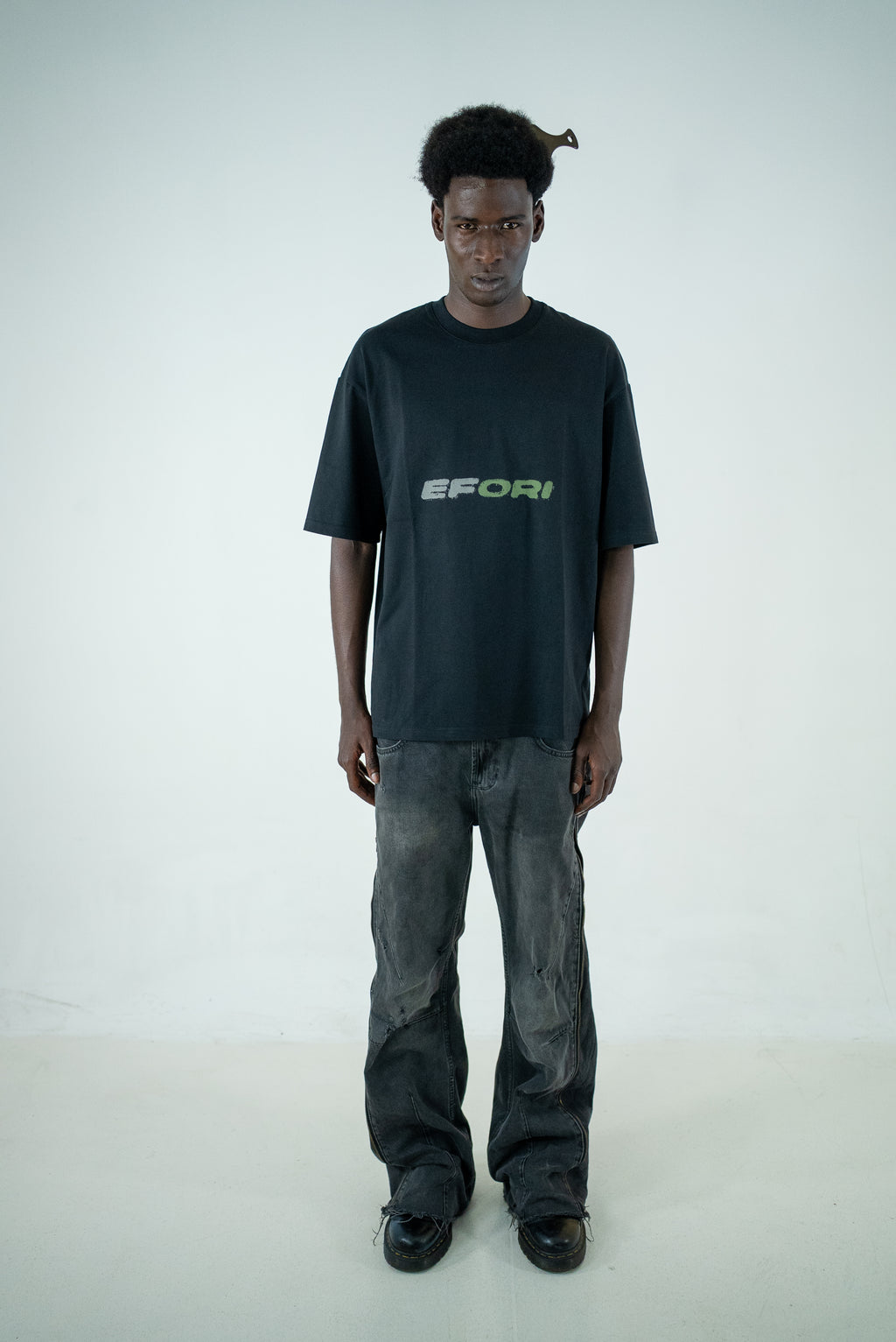 T-SHIRT OVER BLACK